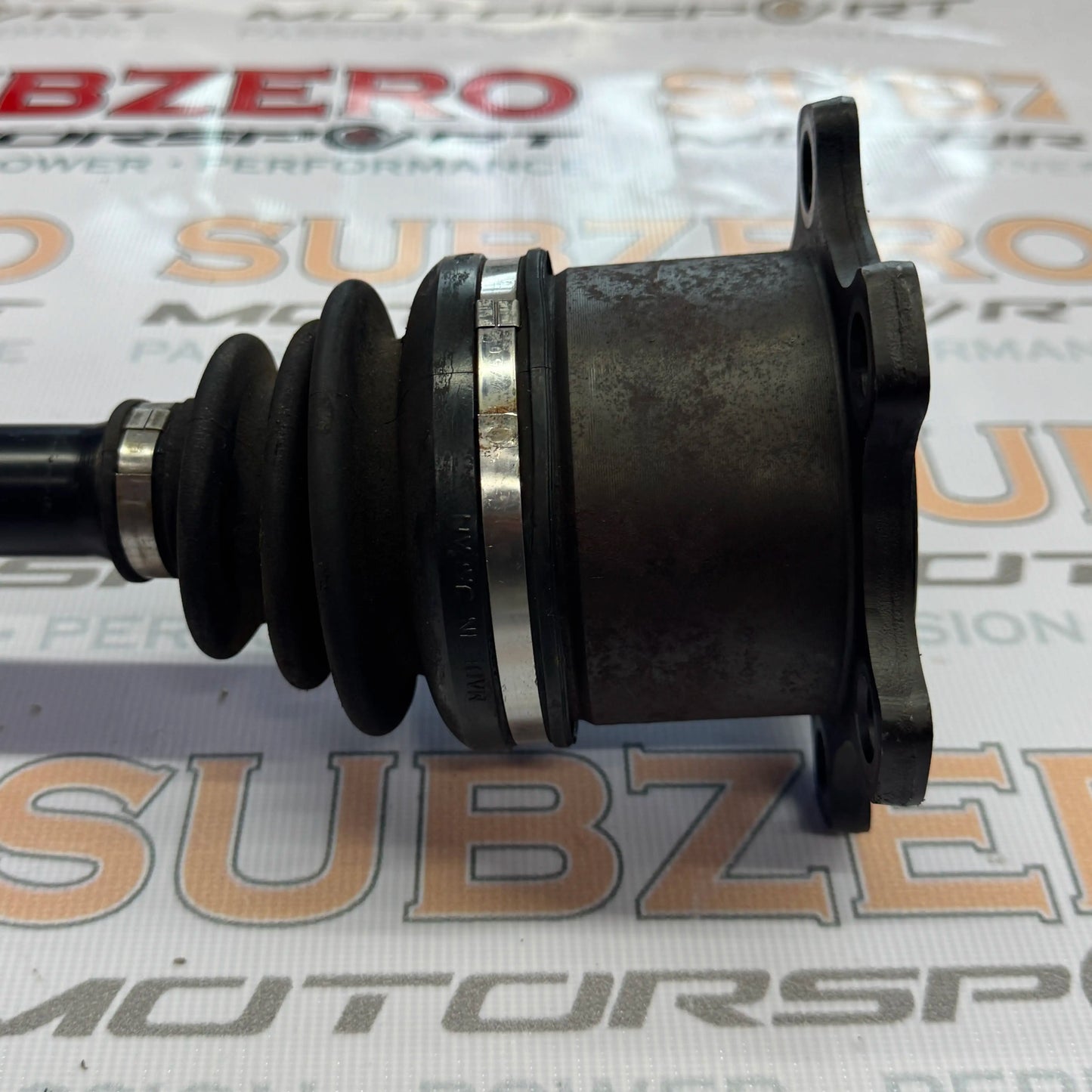 NISSAN GTR R35 FRONT AXLE LH 39101-JF00A