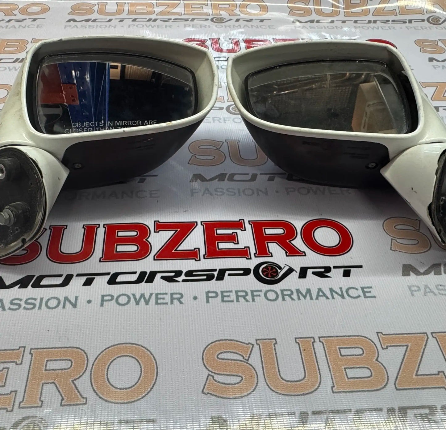 NISSAN GTR R35 SIDE VIEW MIRRORS