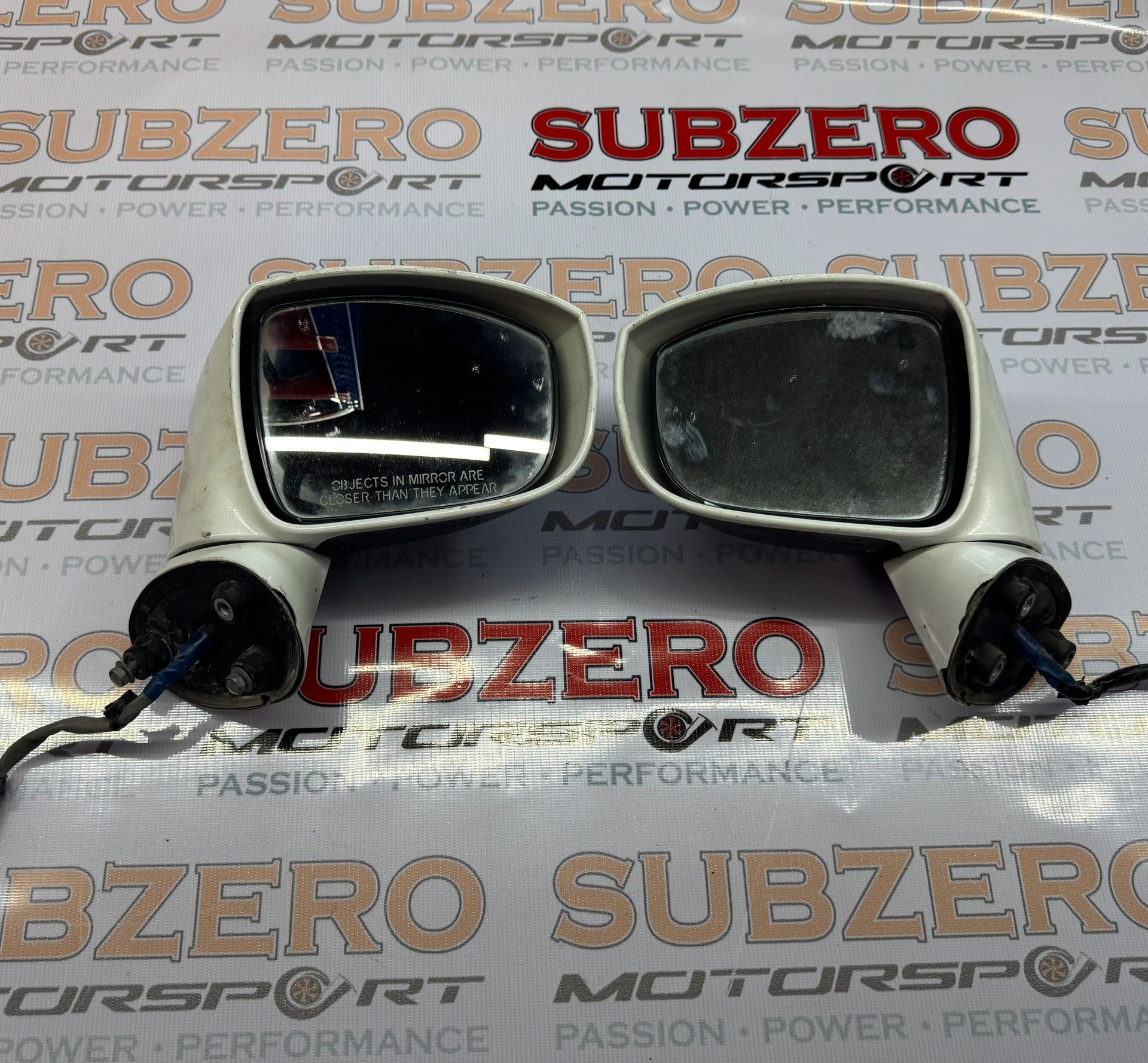 NISSAN GTR R35 SIDE VIEW MIRRORS