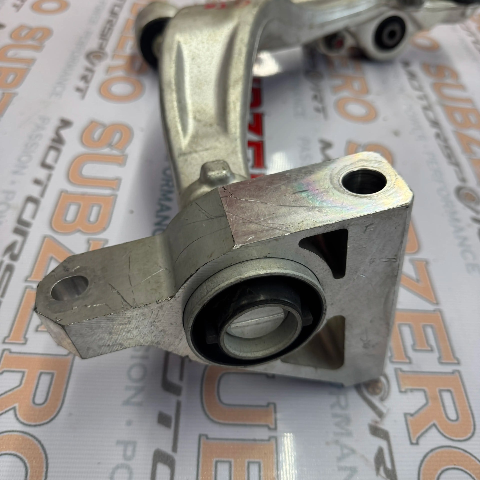 NISSAN GTR R35 FRONT LEFT UPPER CONTROL ARM 54525-JF00A