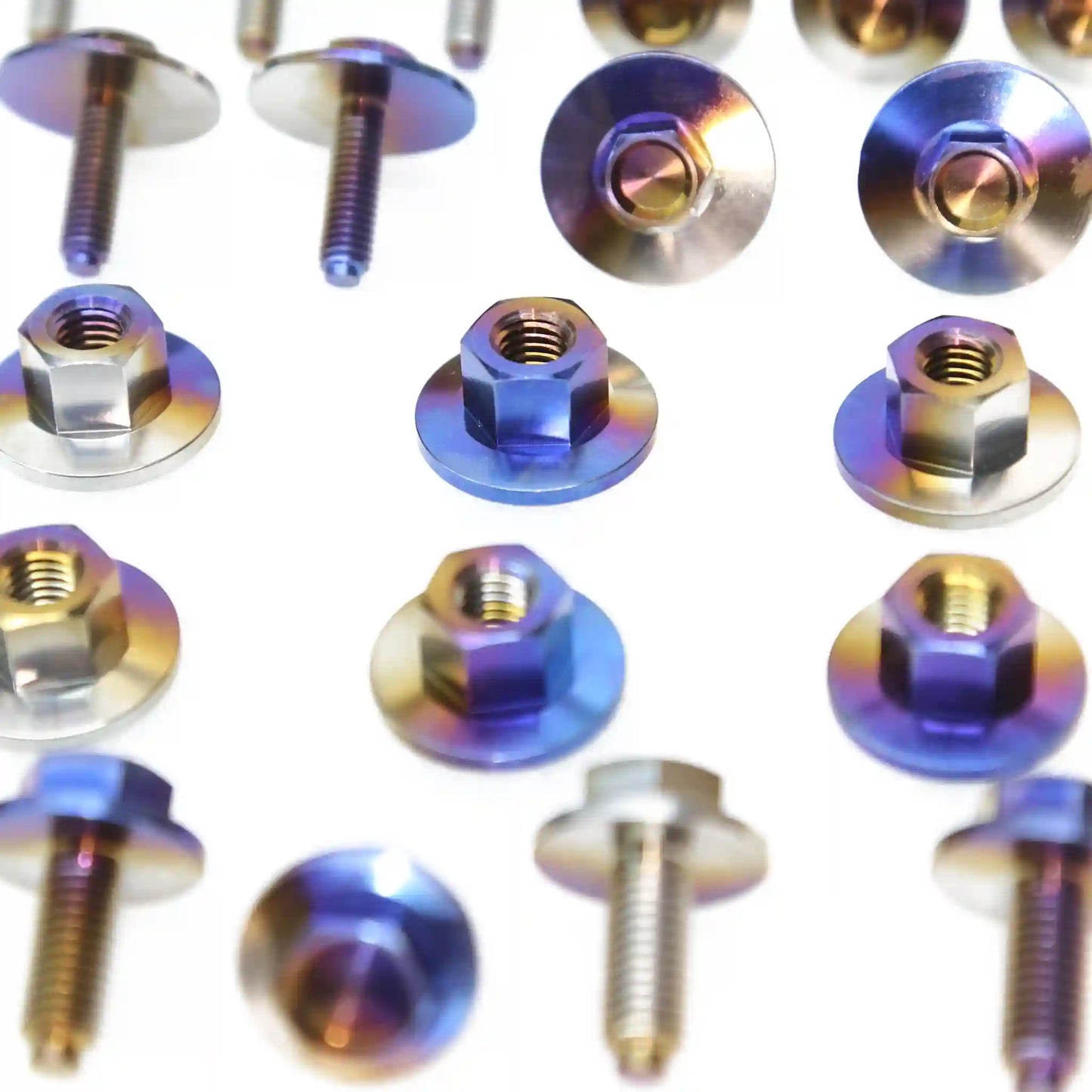 SZM NISSAN GTR R35 TITANIUM ENGINE BAY/FENDER KIT