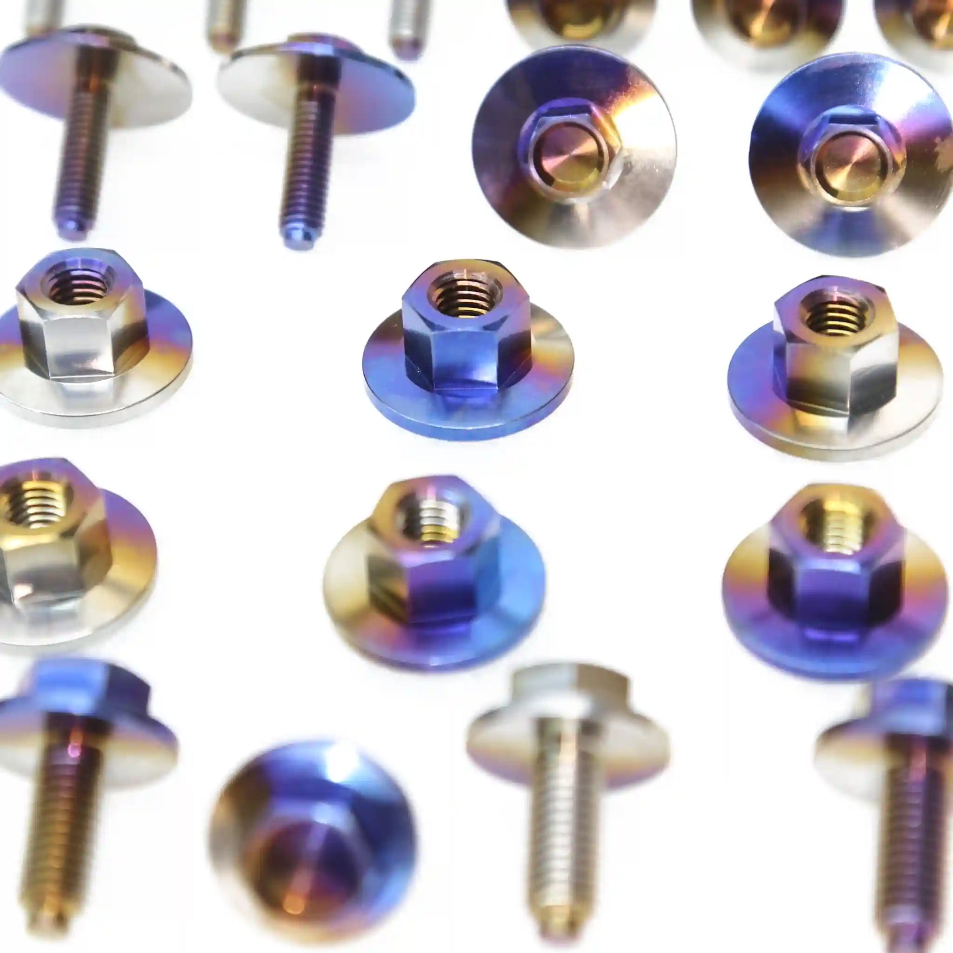 SZM NISSAN GTR R35 TITANIUM ENGINE BAY/FENDER KIT